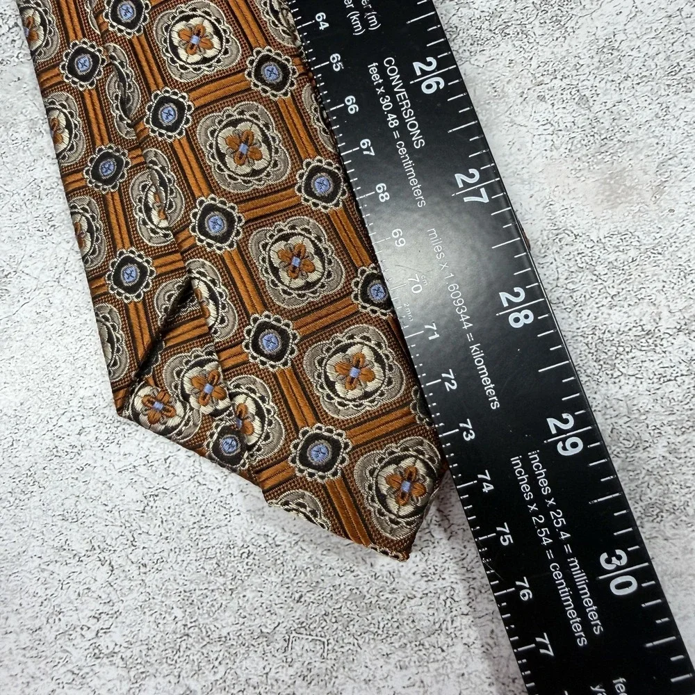 Jos. A. Bank‎ 100% Silk Tie Mens One Size Bronze Geometric Pointed Necktie